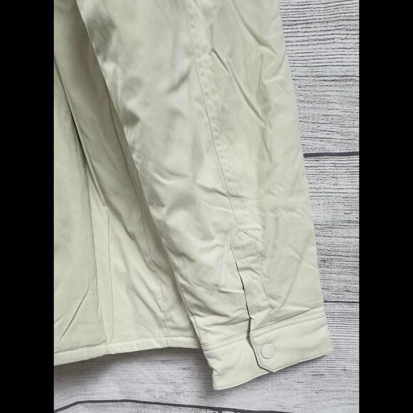 Amazon Essentials Cream Button Down Shacket Nylon Loose Fit Men Size 3XL Tall - Picture 4 of 5